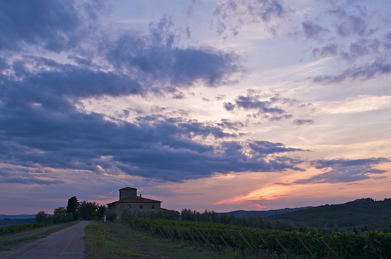 tuscany  italy  chianti free photo