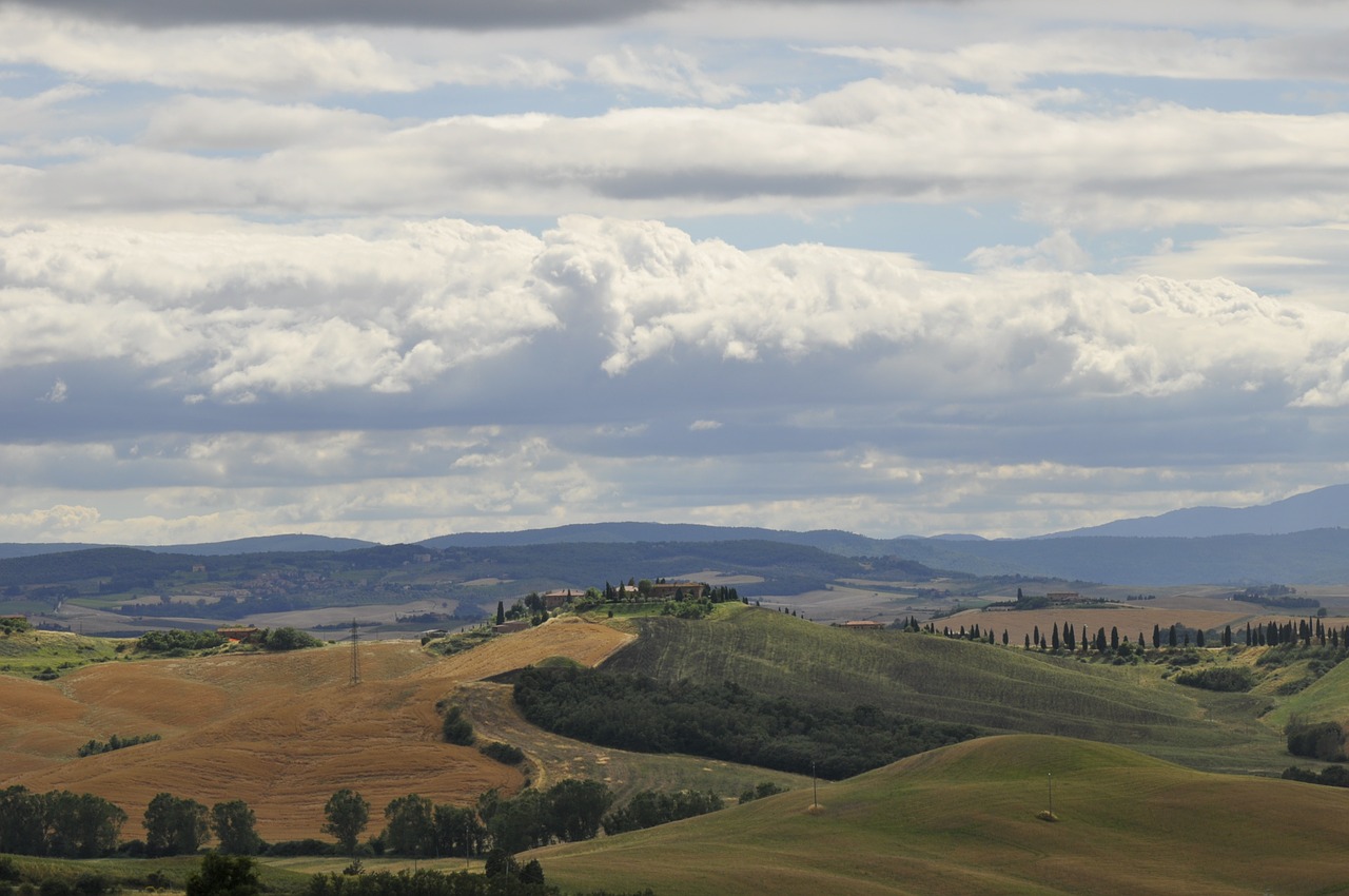 tuscany italy landscape free photo