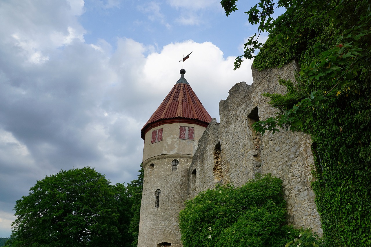 tuttlingen honing mountain ruin free photo