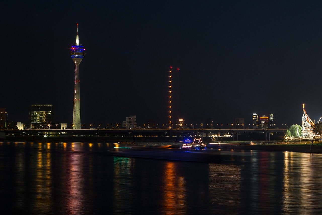 tv tower düsseldorf rhine free photo