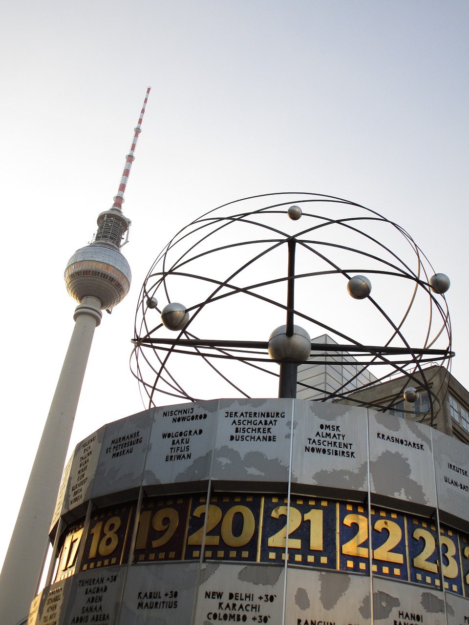 tv tower world clock alex free photo