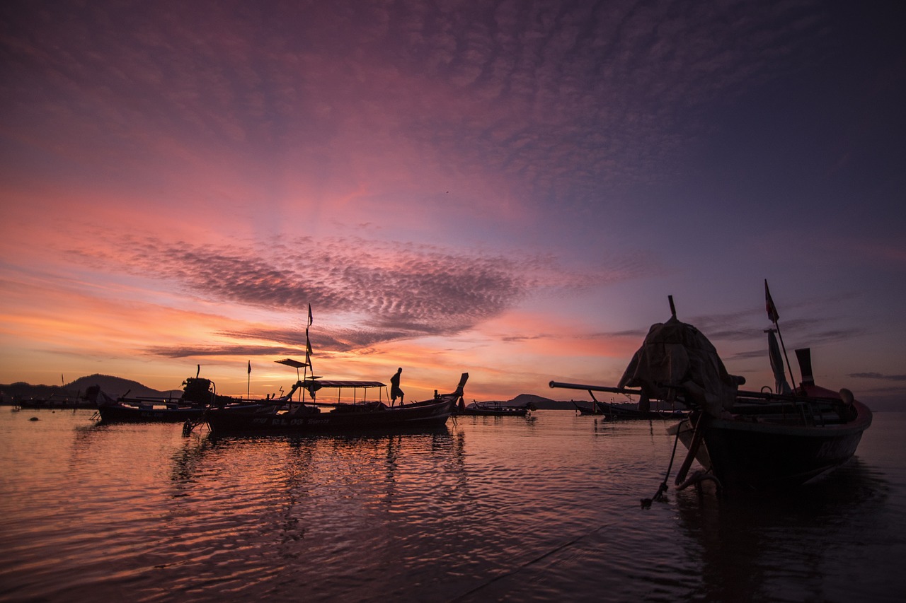 twilight boat water free photo