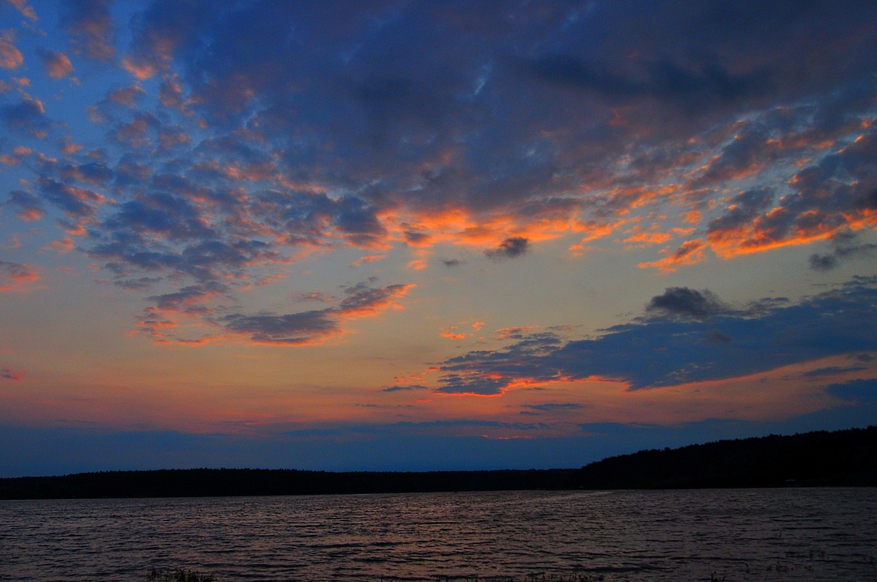 twilight lake water free photo