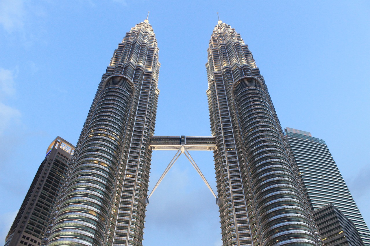 twin tower malaysia free photo