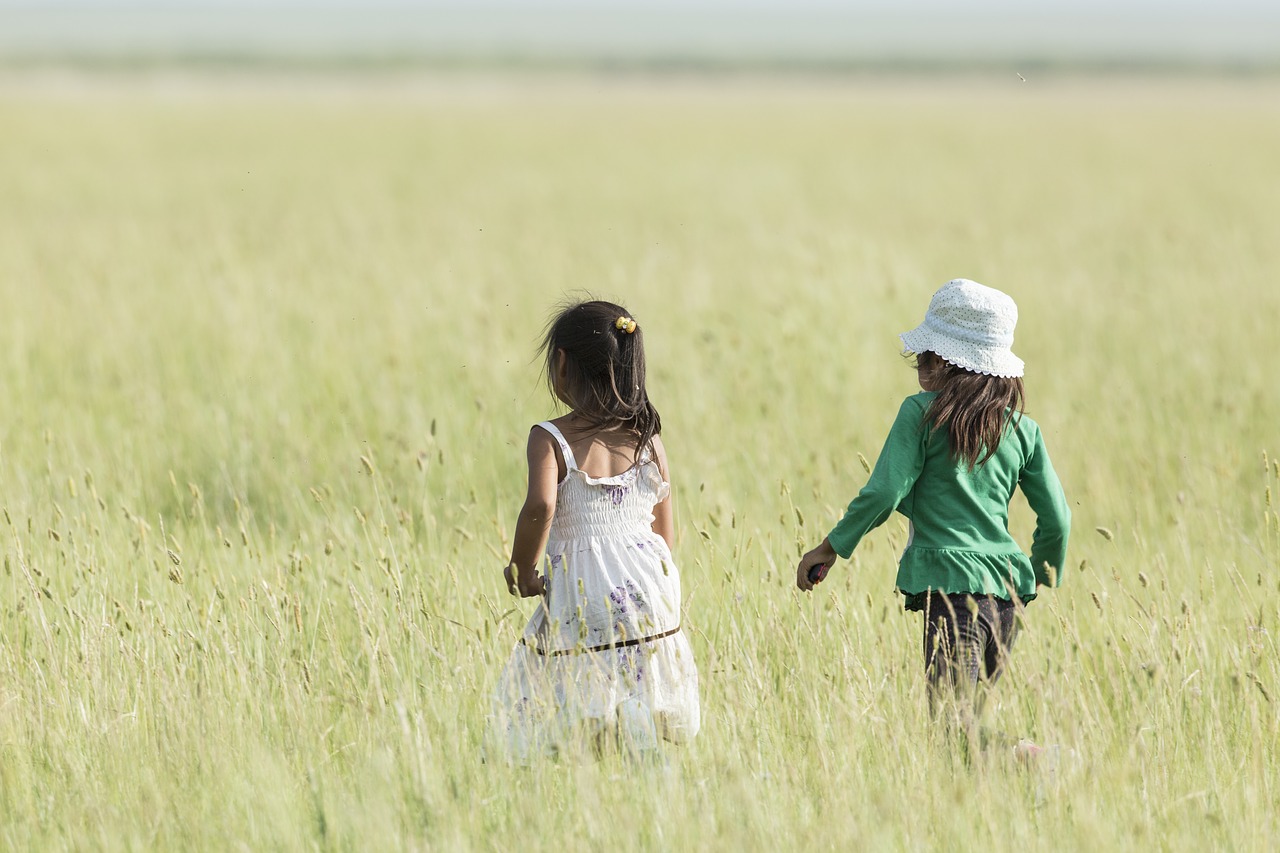 two girls good friends meadow free photo