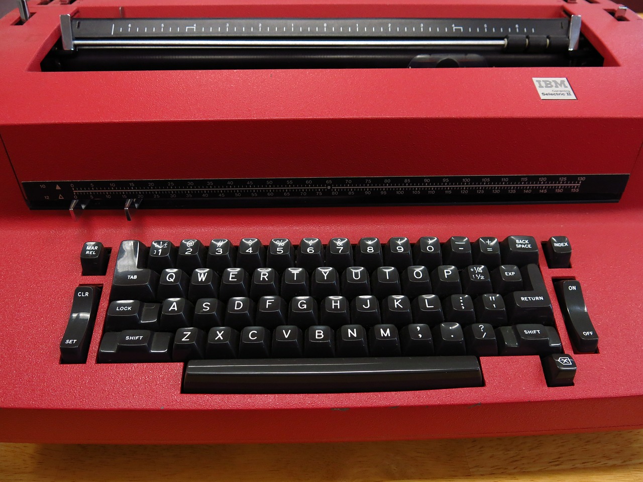 typewriter electric business free photo