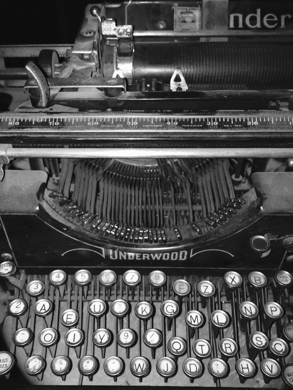 typewriter vintage hipster free photo