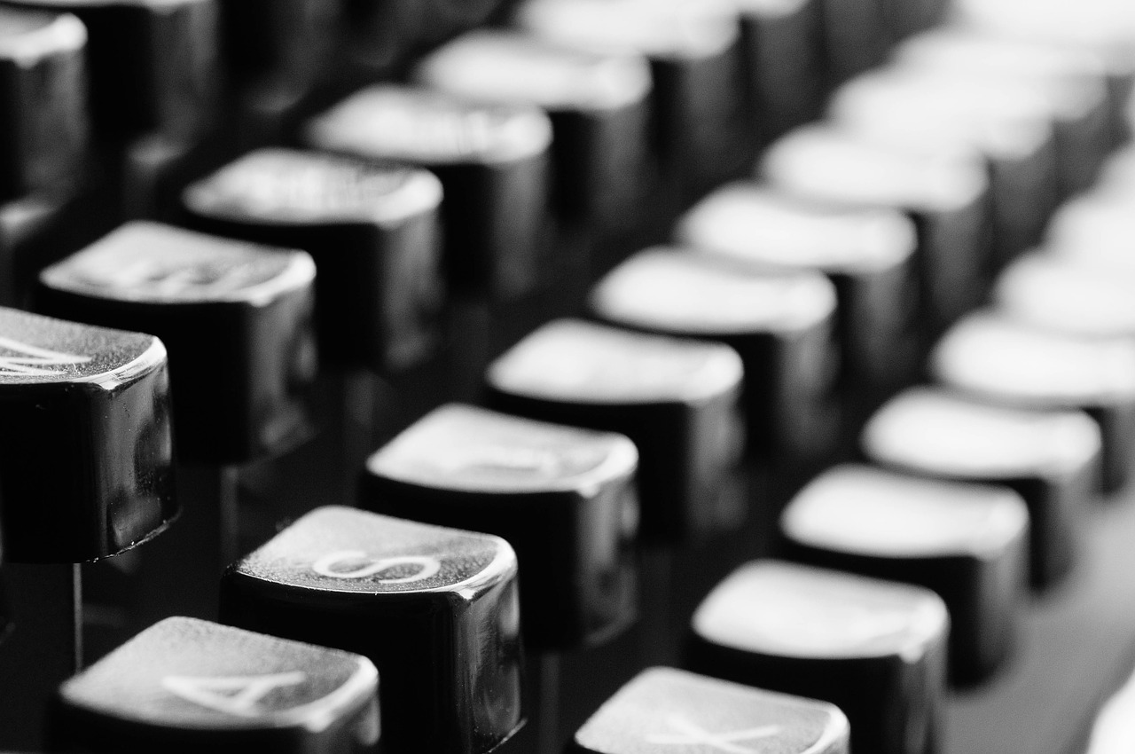 typewriter keys mechanically free photo