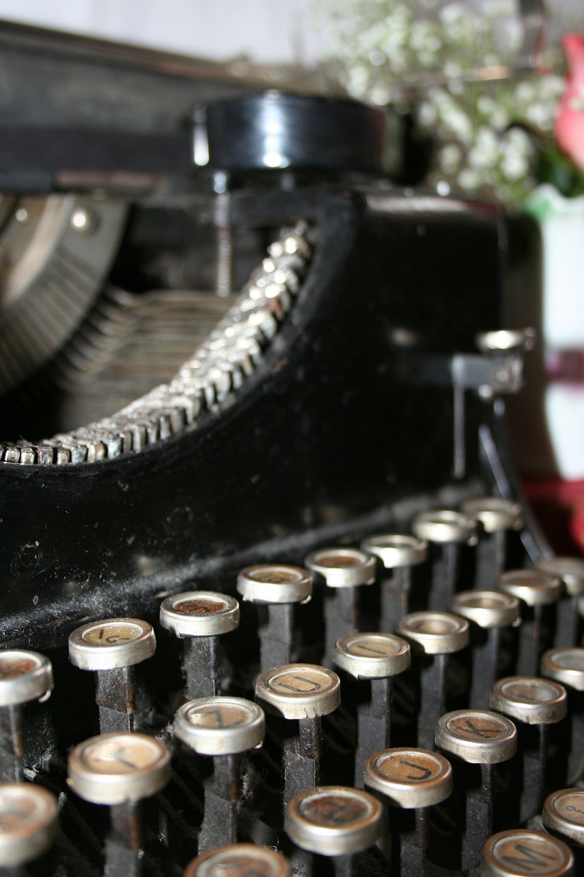 typewriter old kappel free photo