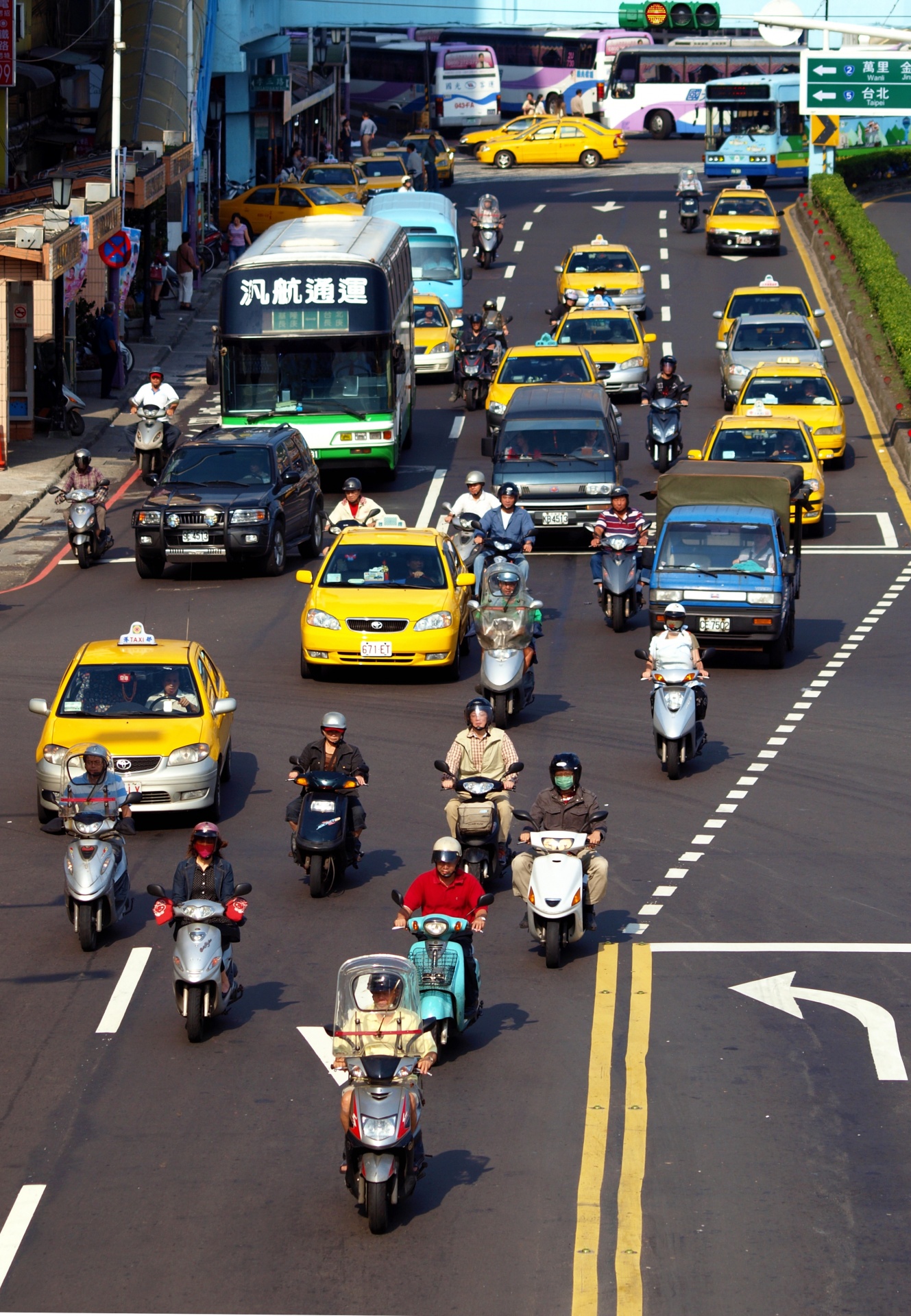 traffic taiwan jilong city free photo