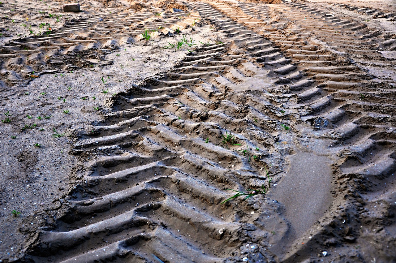 tire tracks tire profile tracks free photo