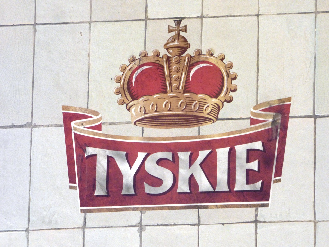 tyskie tychy emblem free photo