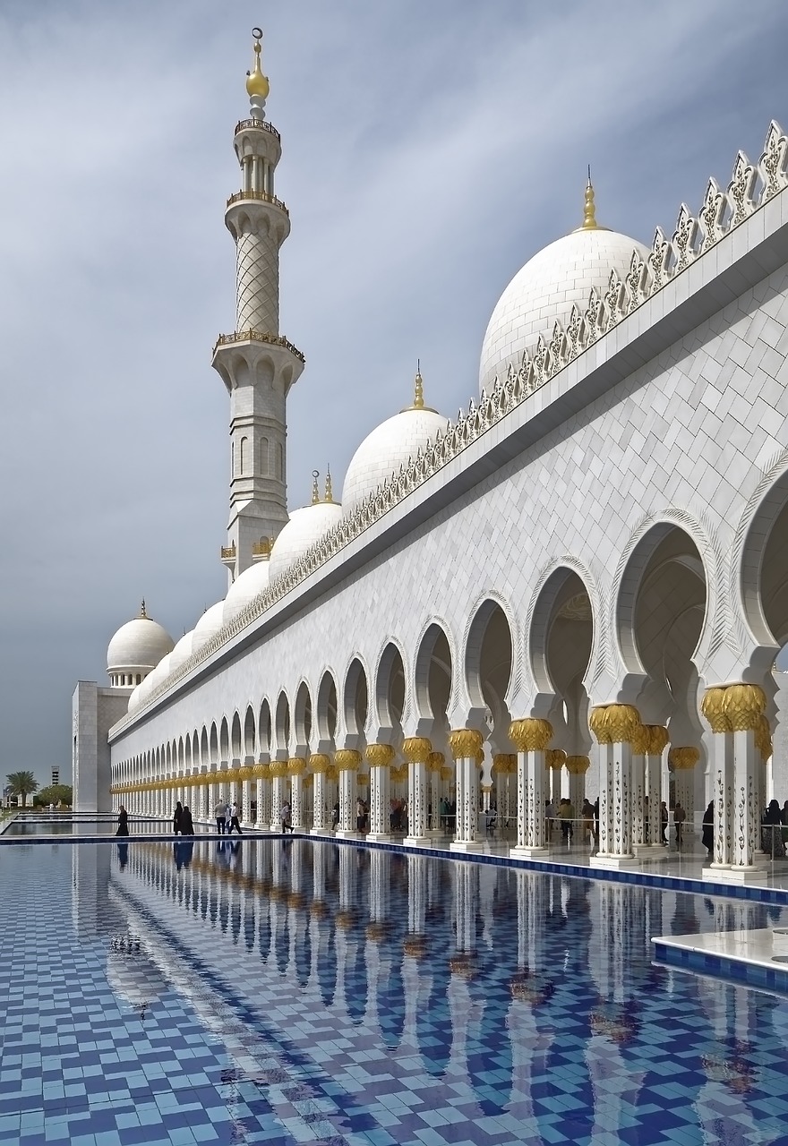 u a e  abu dhabi  sheikh zayed grand mosque free photo