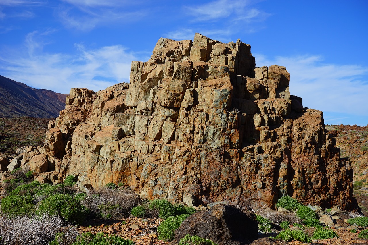 ucanca level rock cliff free photo