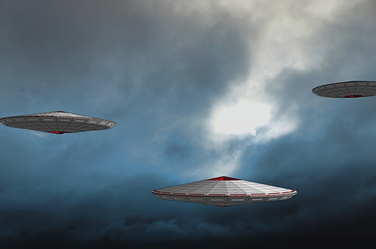 ufo spaceship science fiction free photo