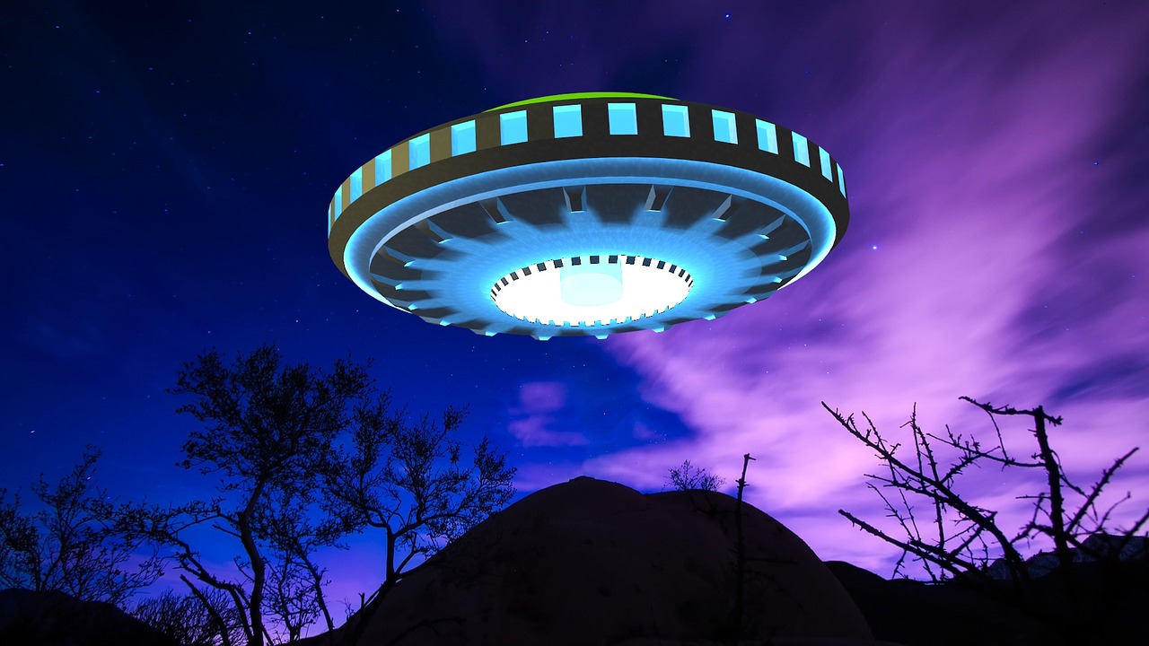 ufo alien spaceship free photo