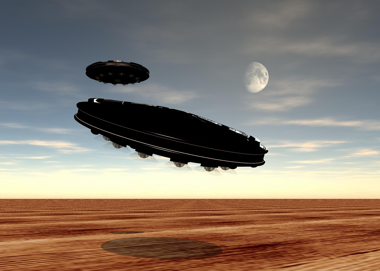 ufo flying saucer alien free photo