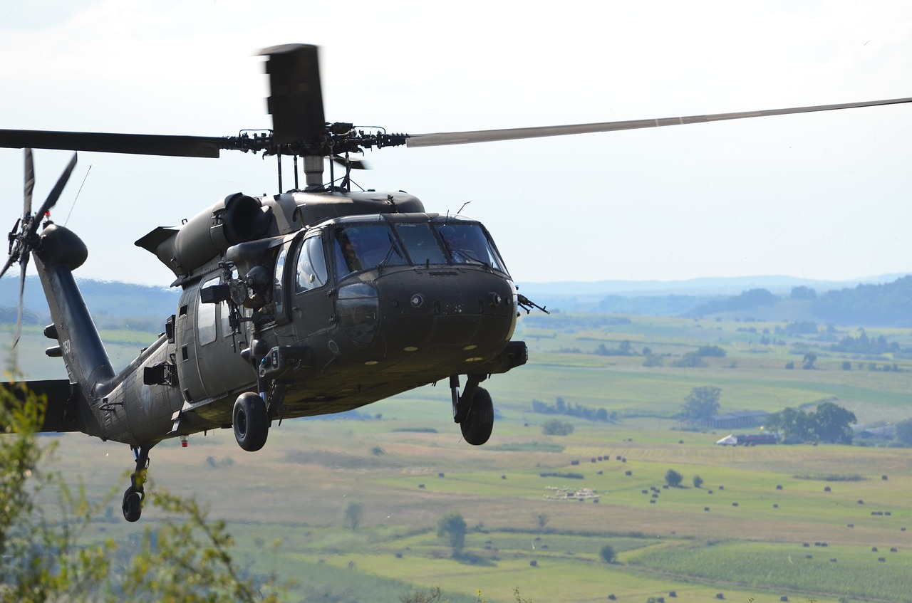 uh-60 blackhawk helicopter blackhawk free photo