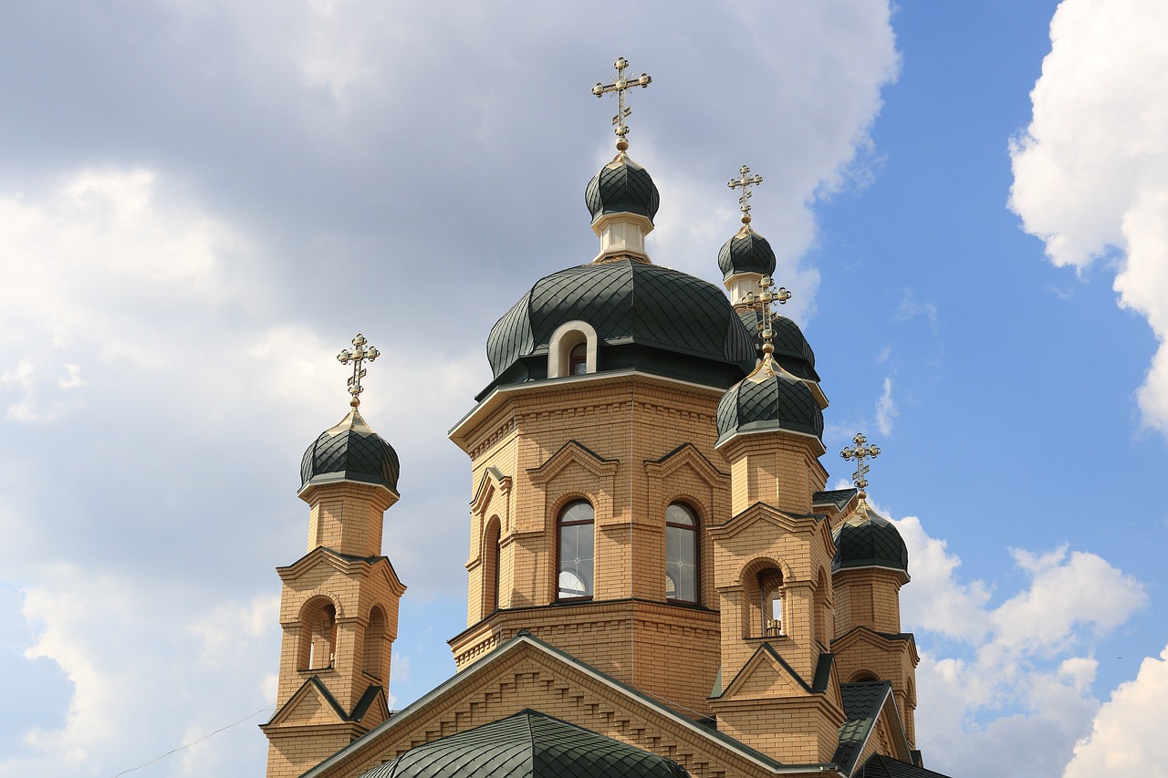 ukraine  church  spire free photo