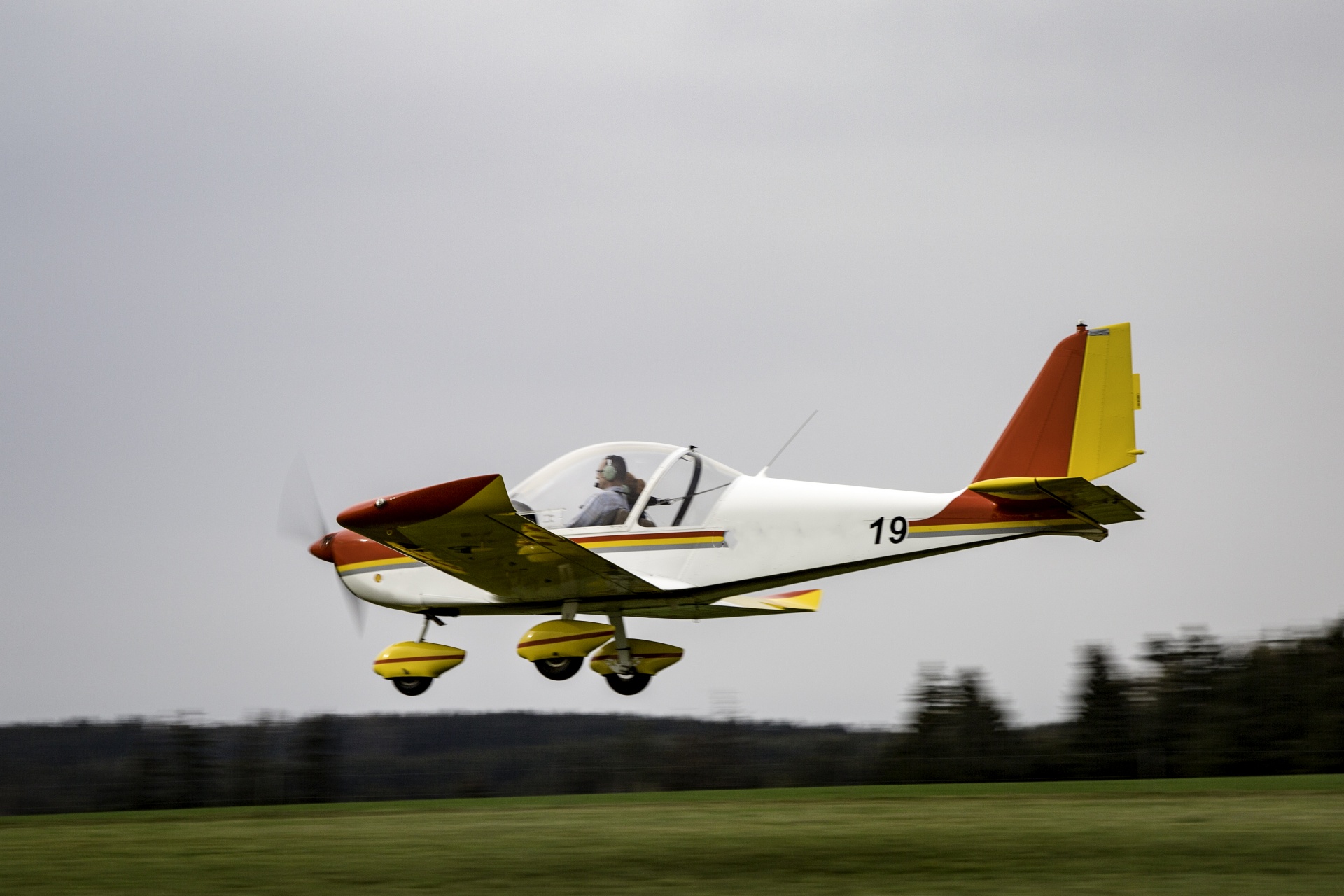 ultralight airplane sport aeroplane free photo