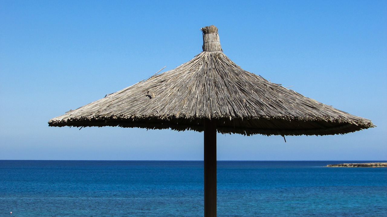 umbrella sea resort free photo