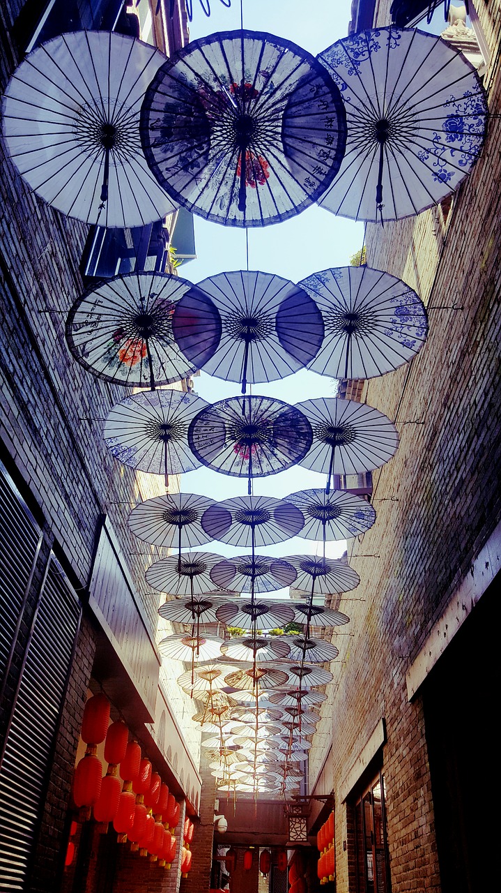 umbrella alley creative free photo