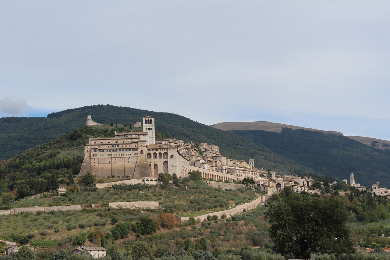 umbria  assisi  basilica free photo