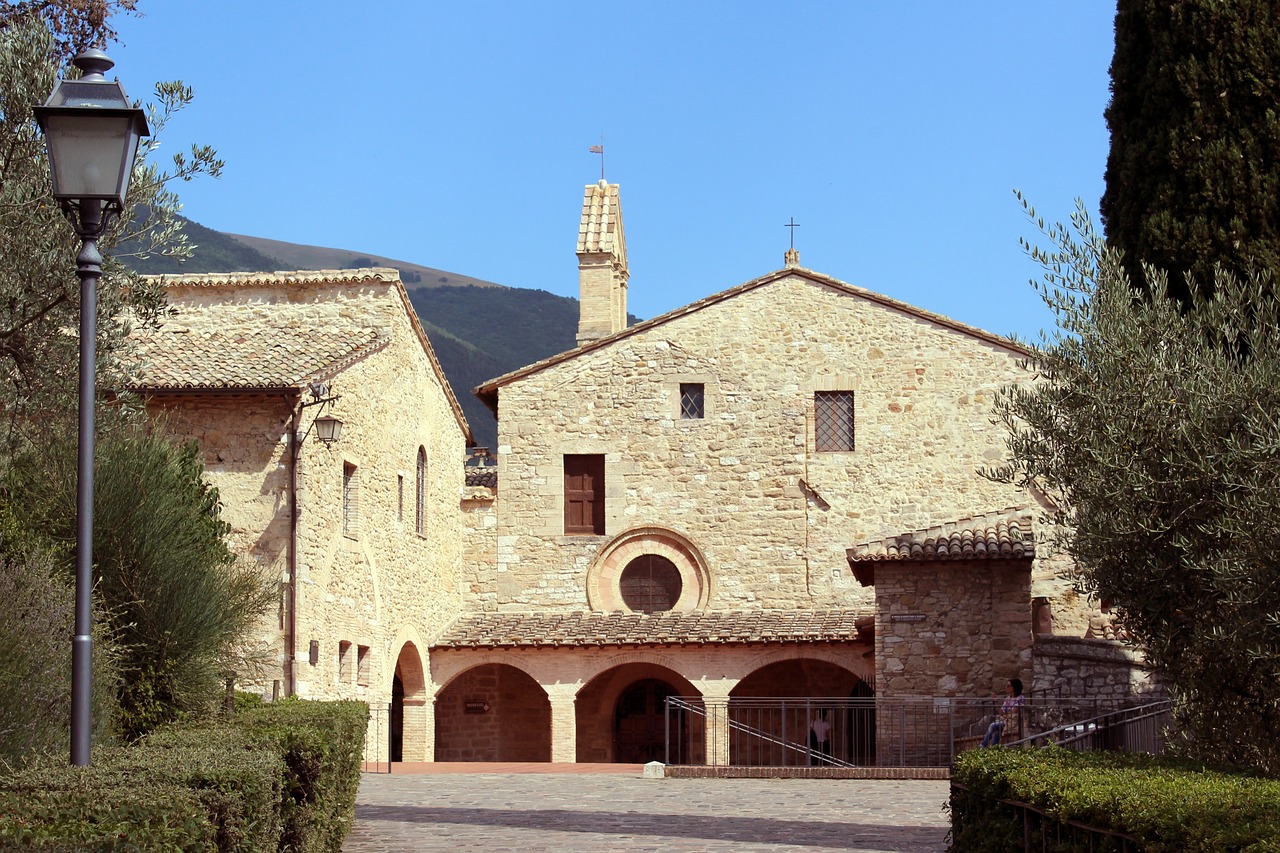 umbria  assisi  san free photo