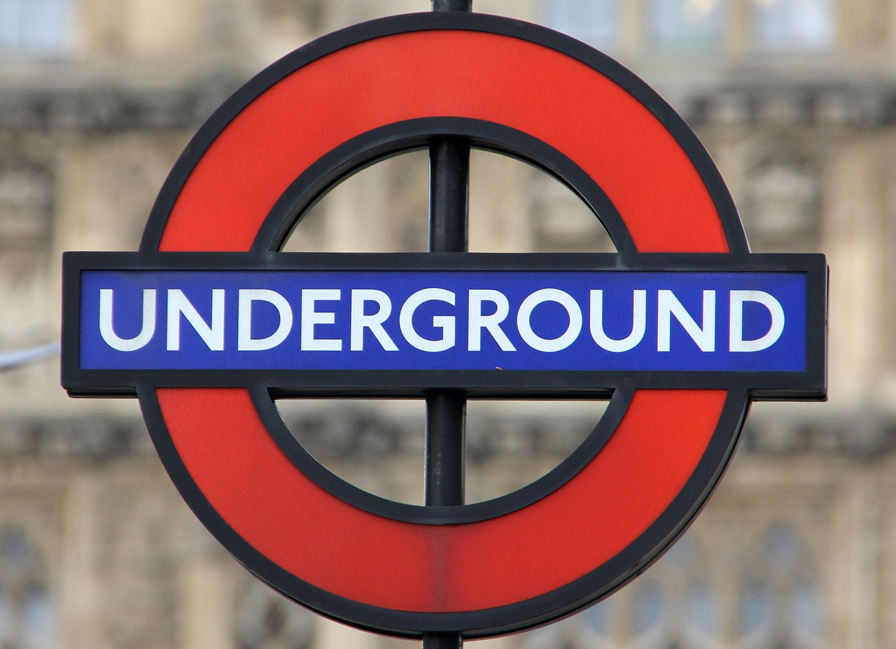 underground metro london free photo