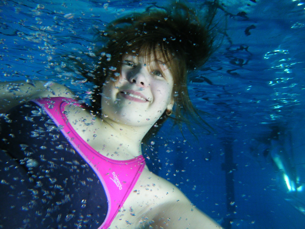 underwater child water free photo