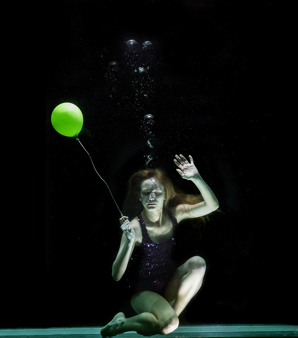 underwater model fine arts free photo