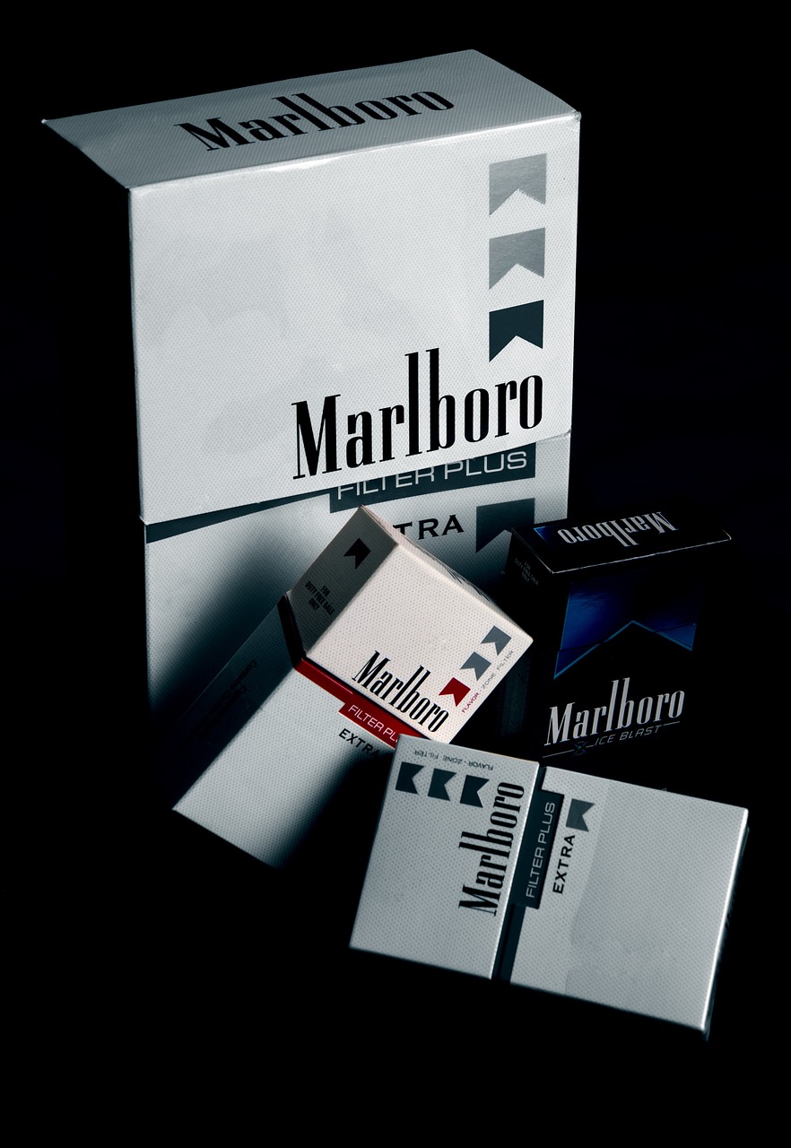 unhealthy cigarettes smoking free photo