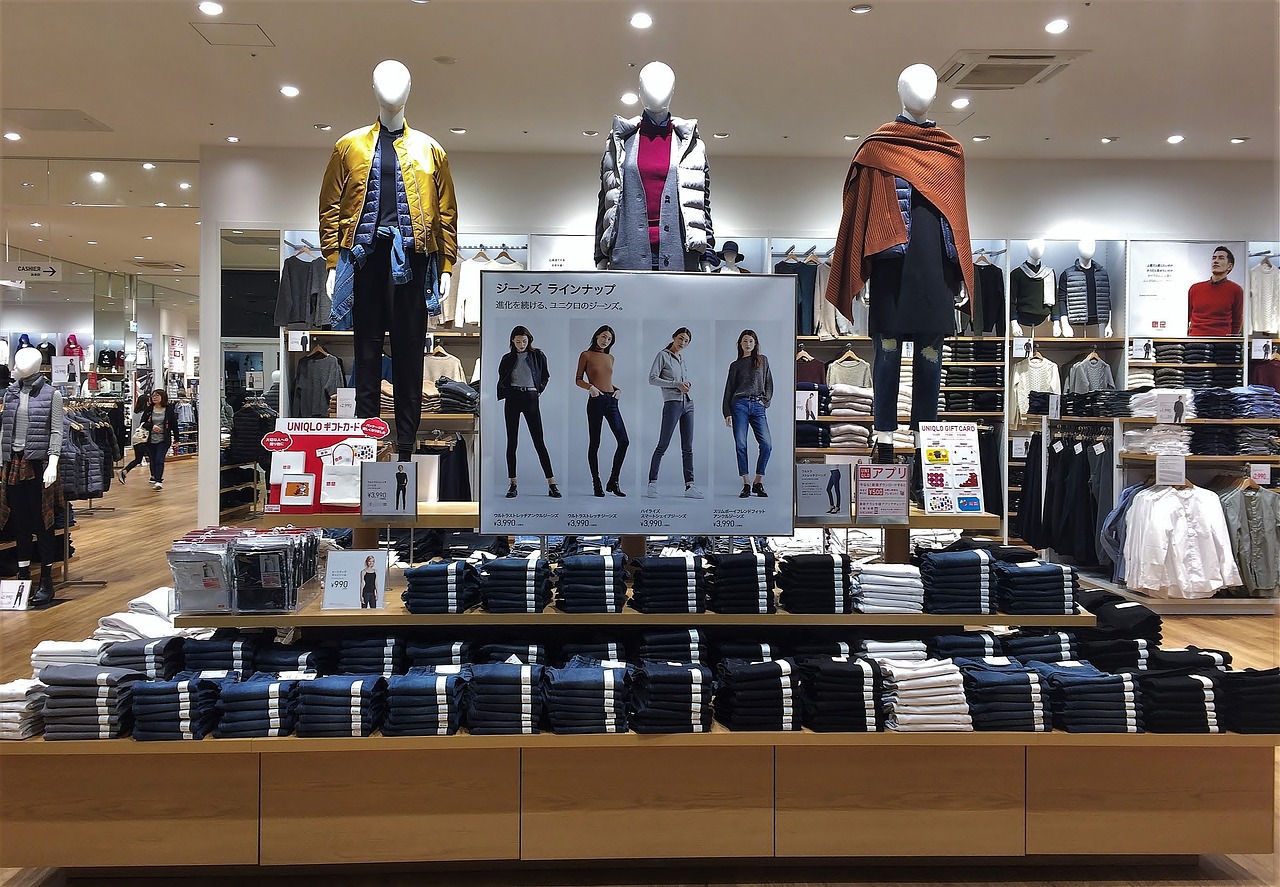 How to Pronounce Uniqlo Best guide for Fashion Enthusiasts  Next Fashion  Era