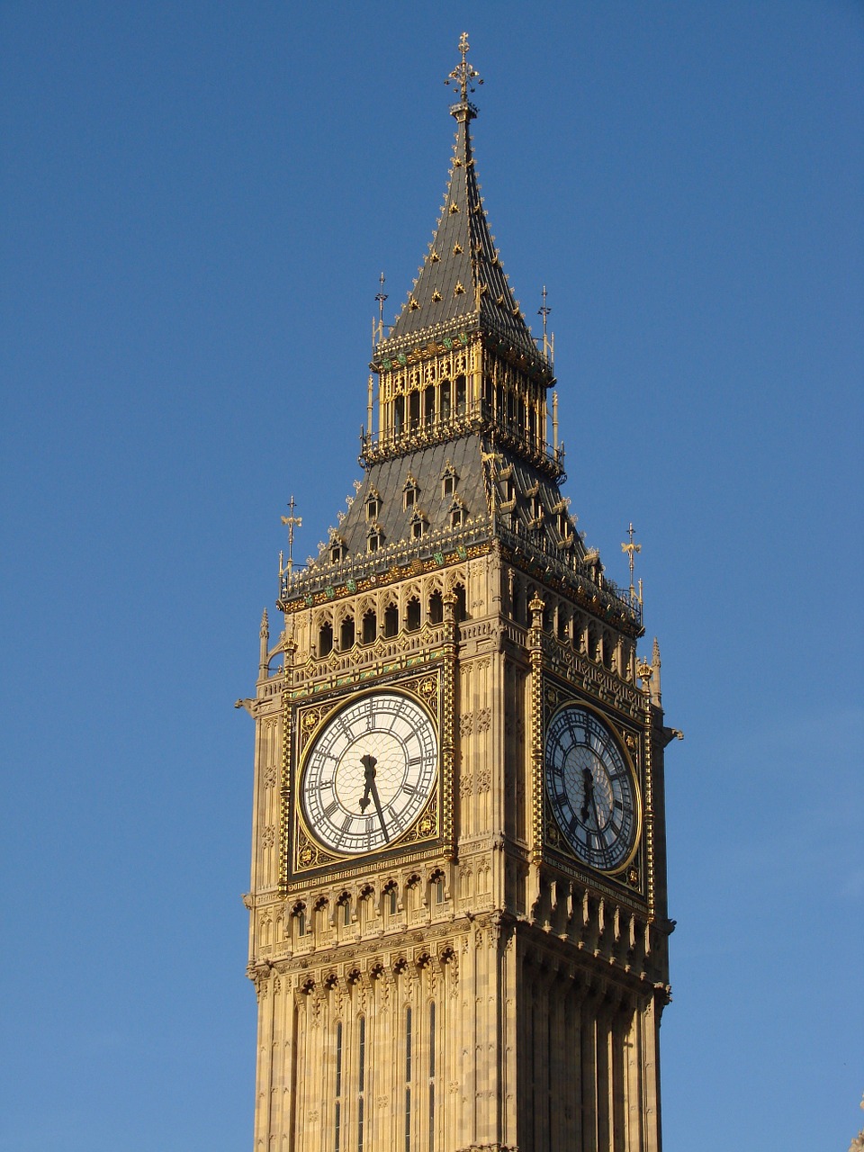 united kingdom clock clock tower free photo