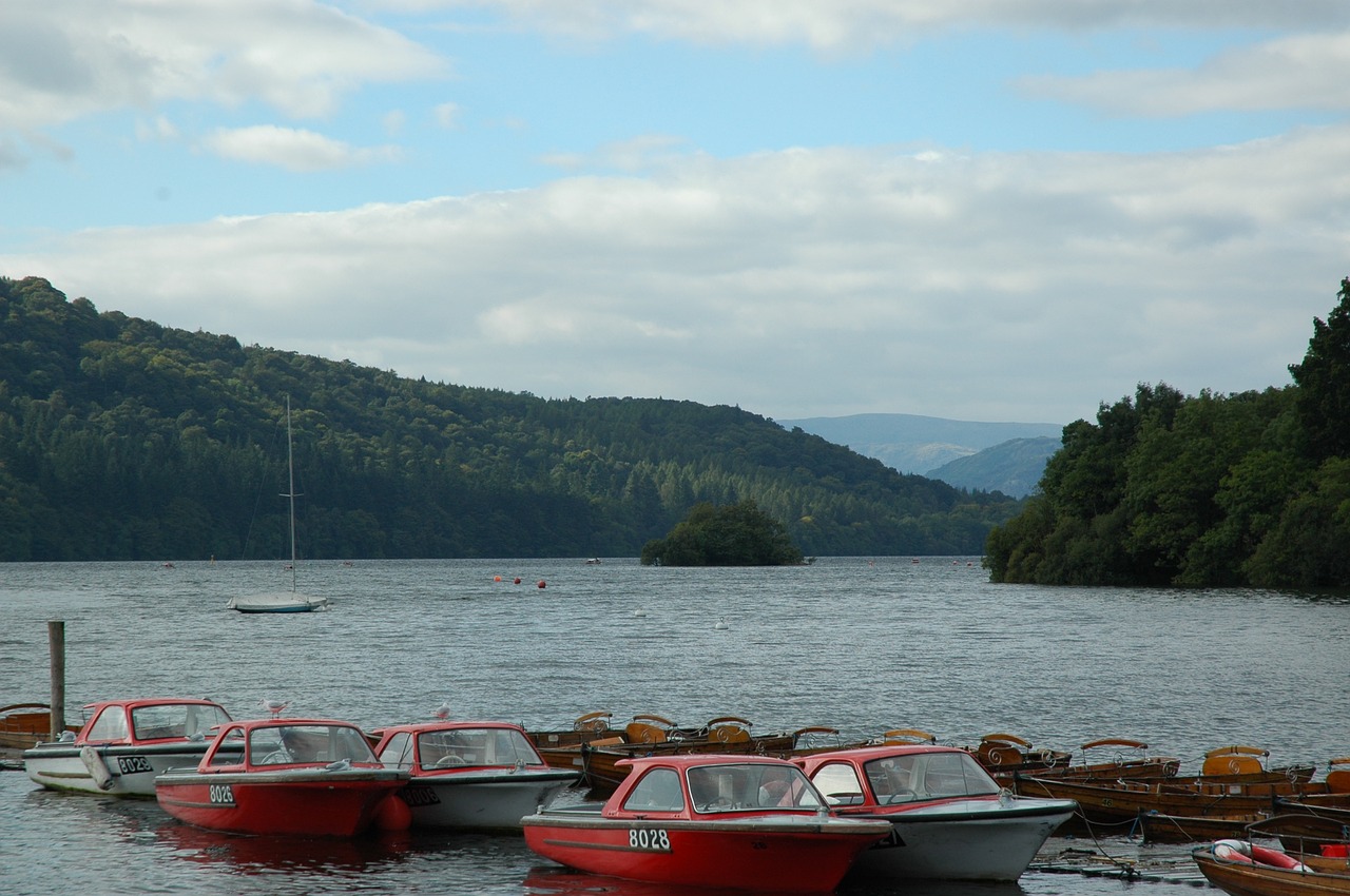 united kingdom lake sky free photo