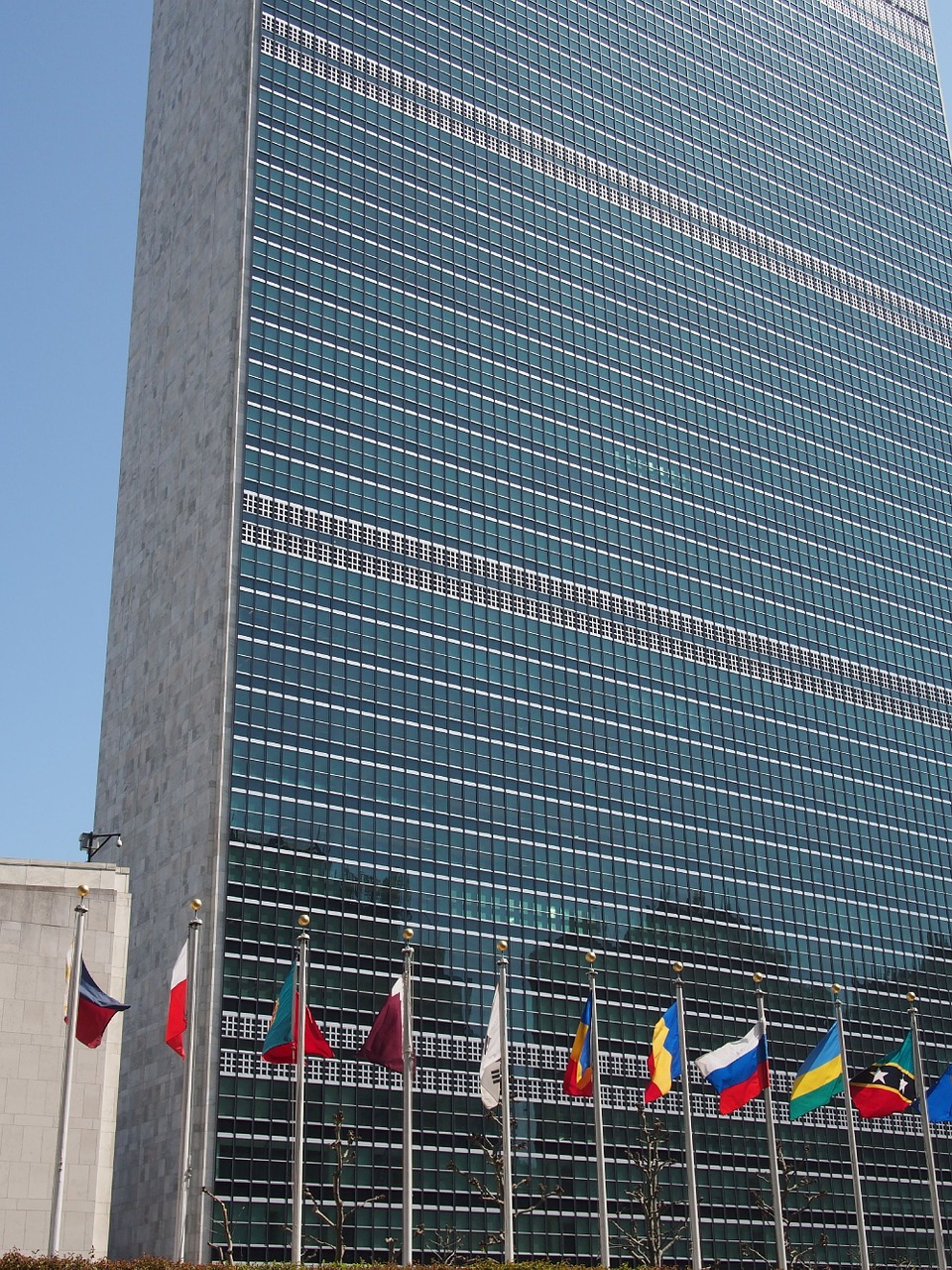united nations building architecture free photo