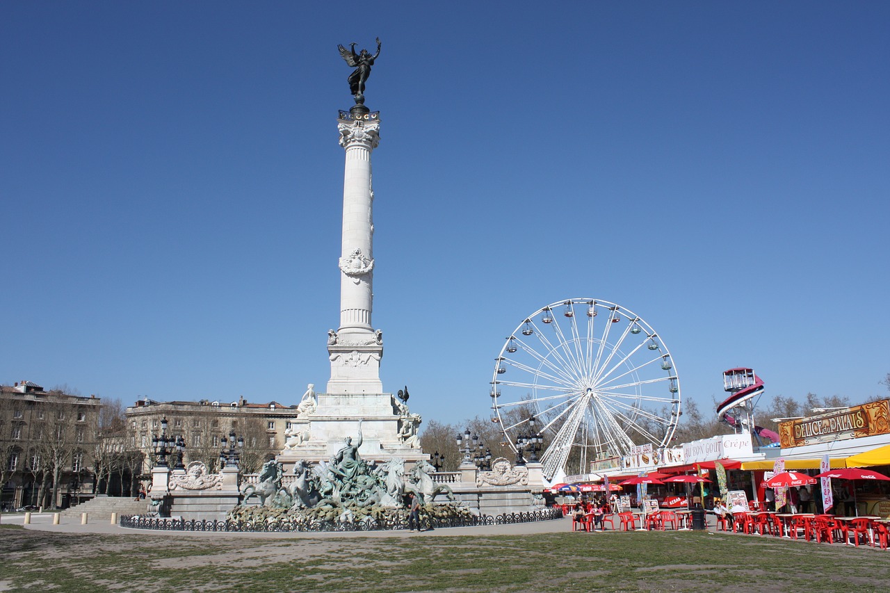 up quinconces bordeaux fun fair free photo