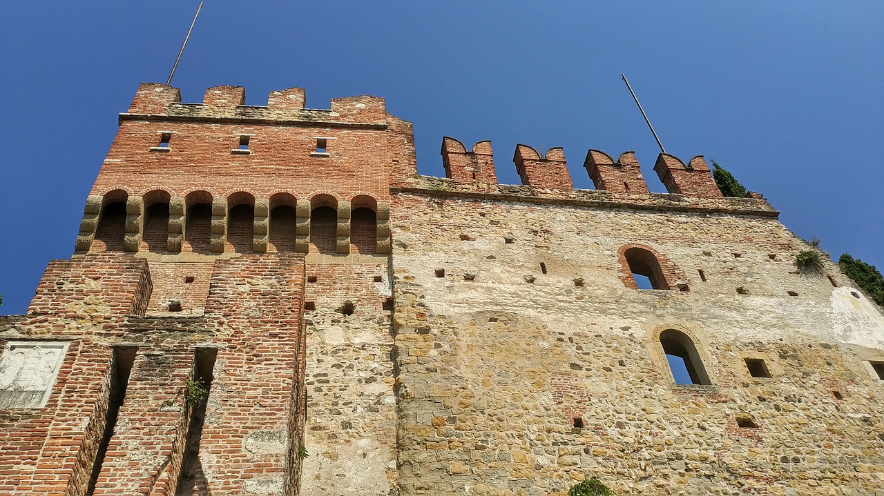 upper castle  the city wall  marostica free photo