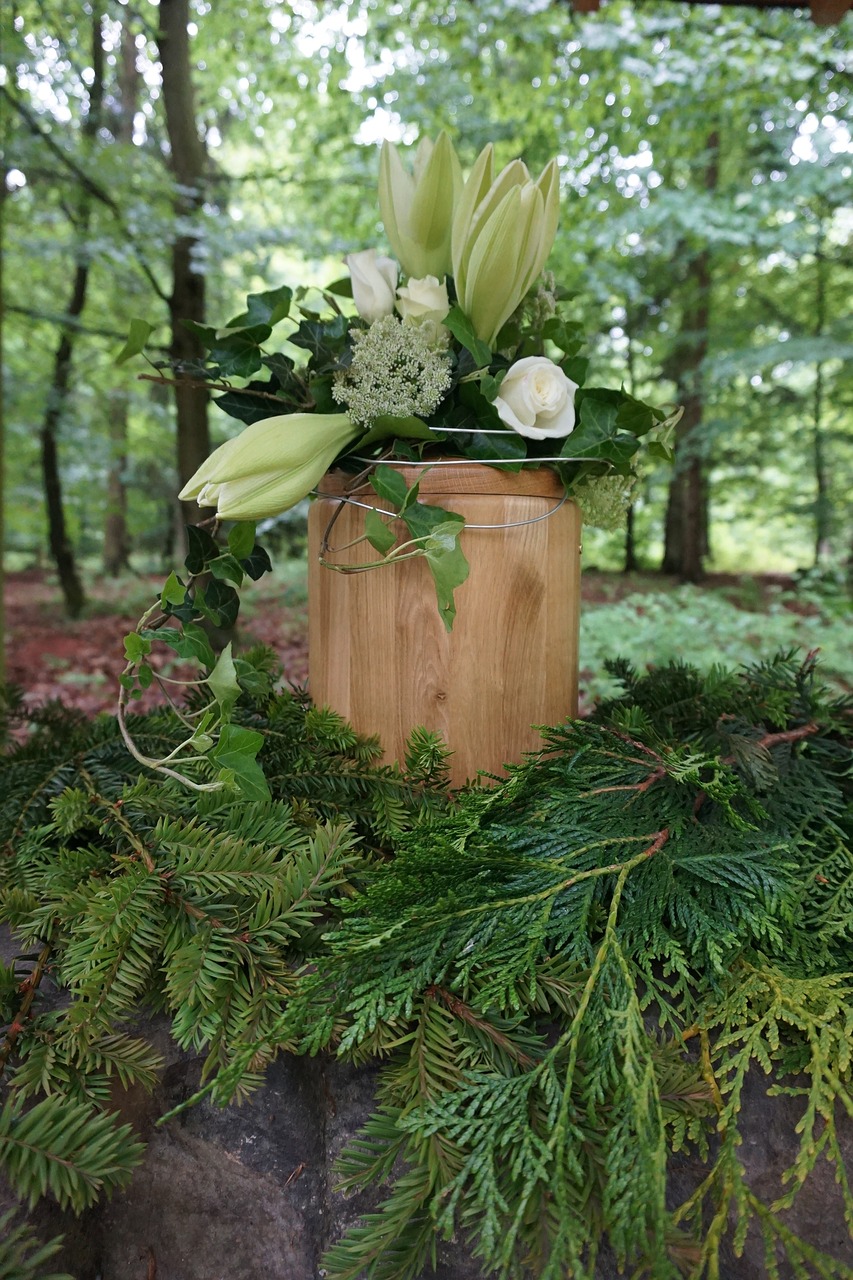 urn funeral mourning free photo
