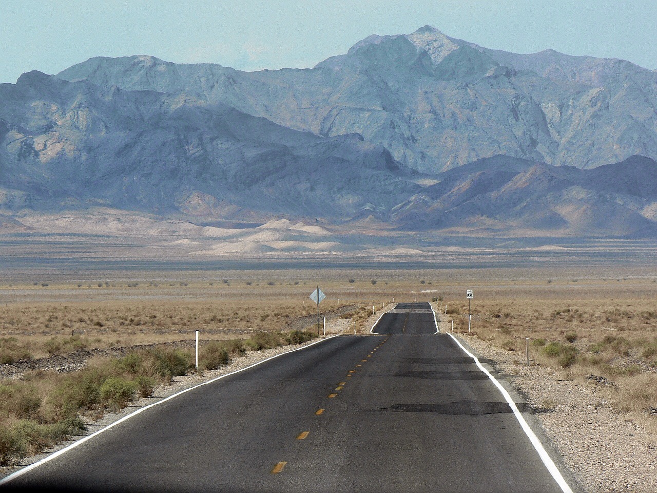 usa death valley on the road free photo