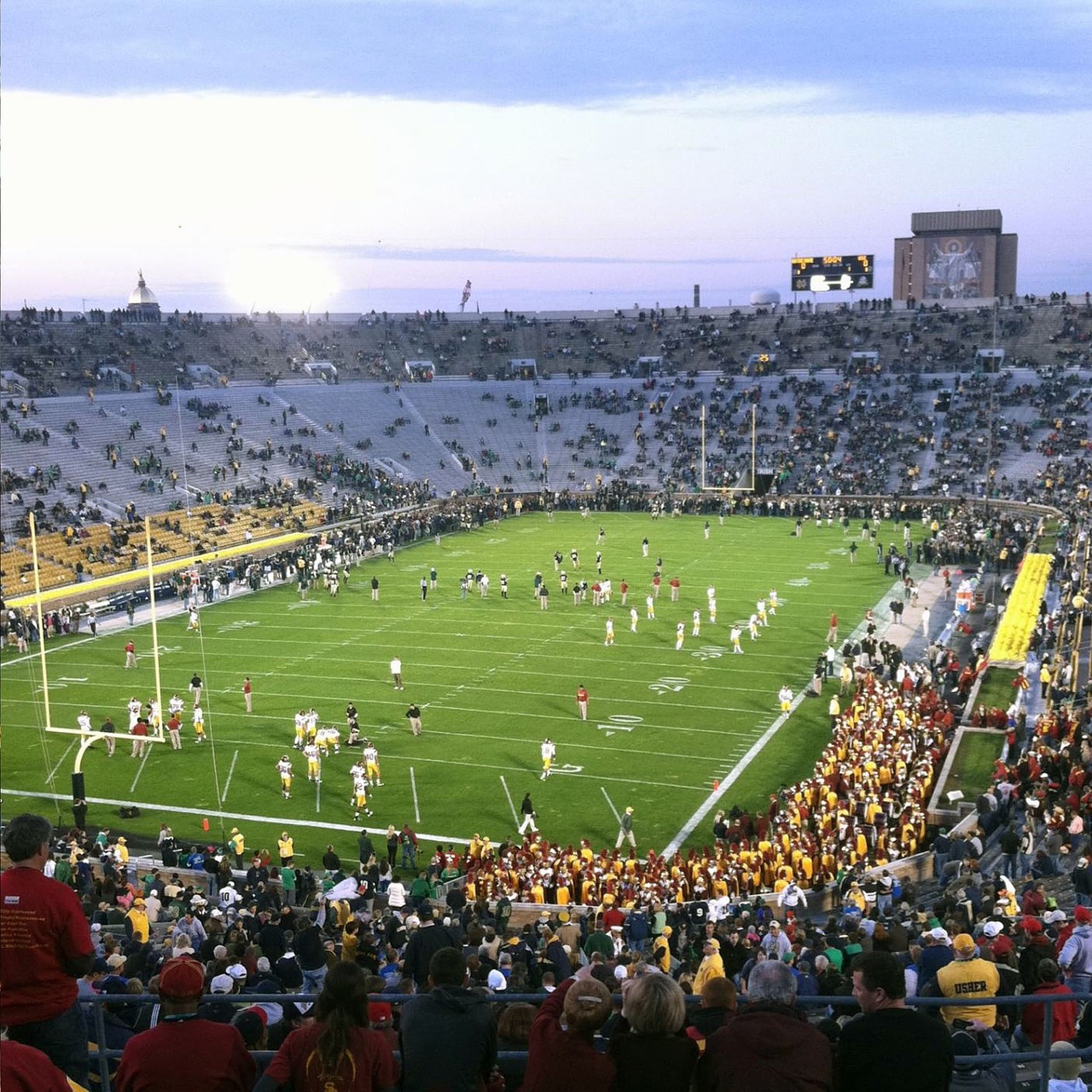 usc football coleseum free photo