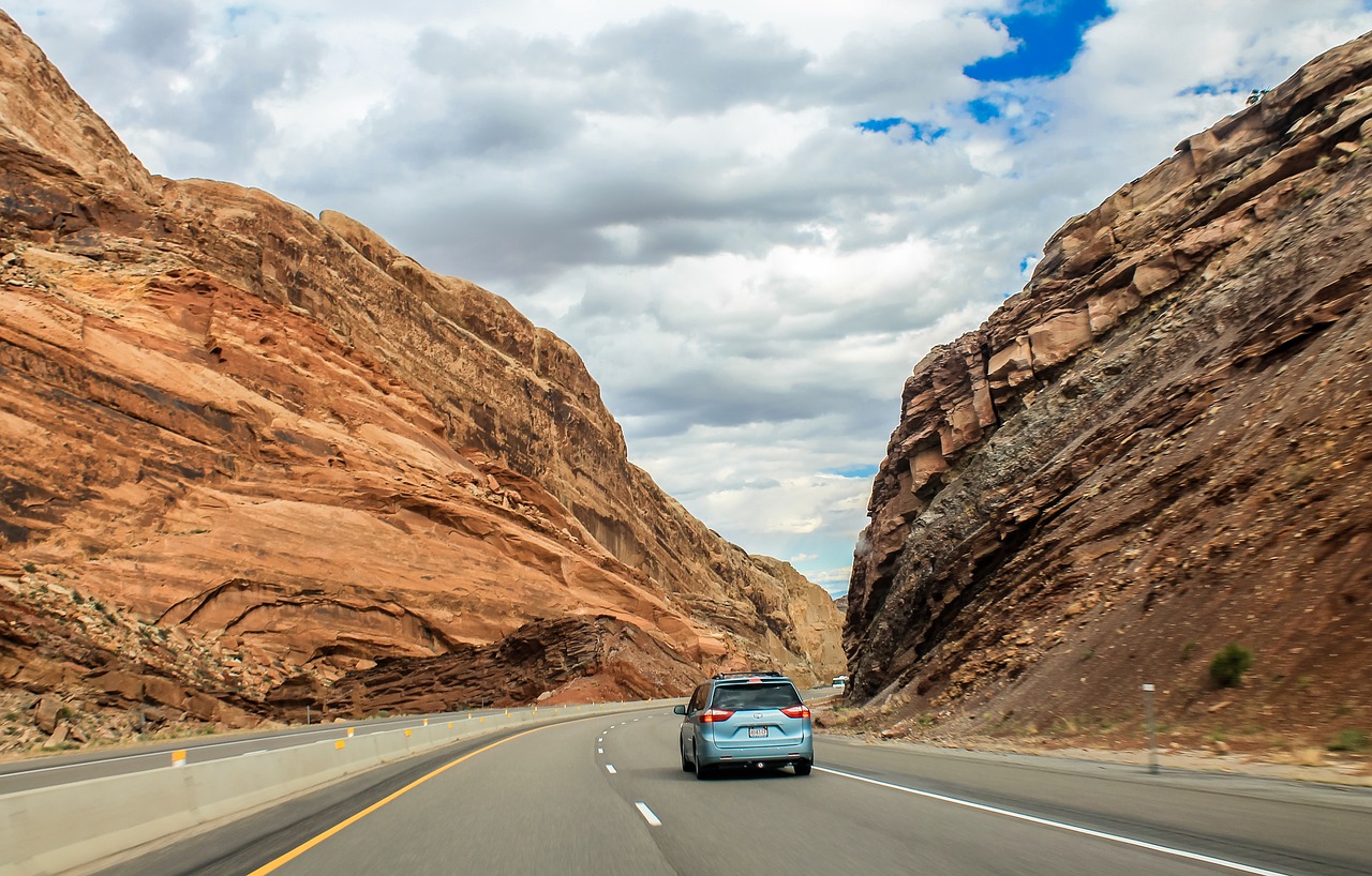 utah mountains road free photo