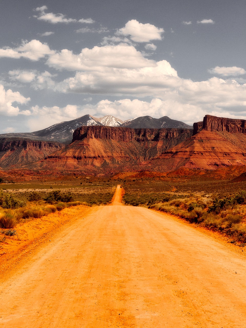 utah dirt road mountains free photo