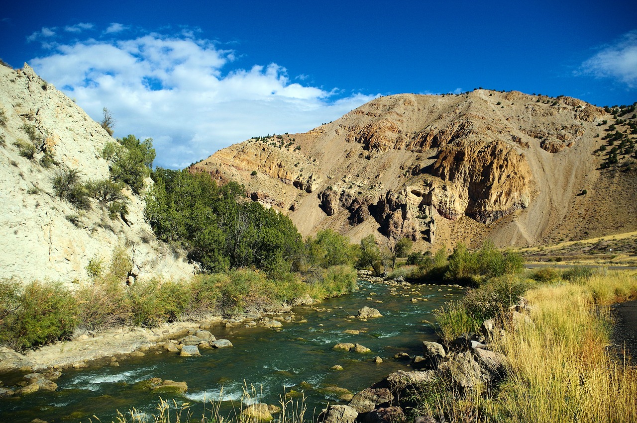 utah's sevier river  river  mountain free photo