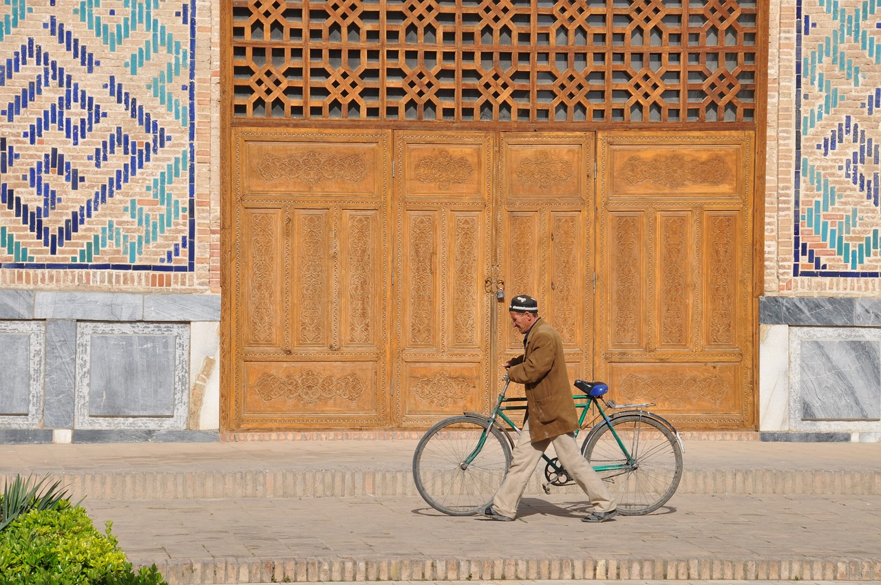 uzbekistan bike shakrisabz free photo
