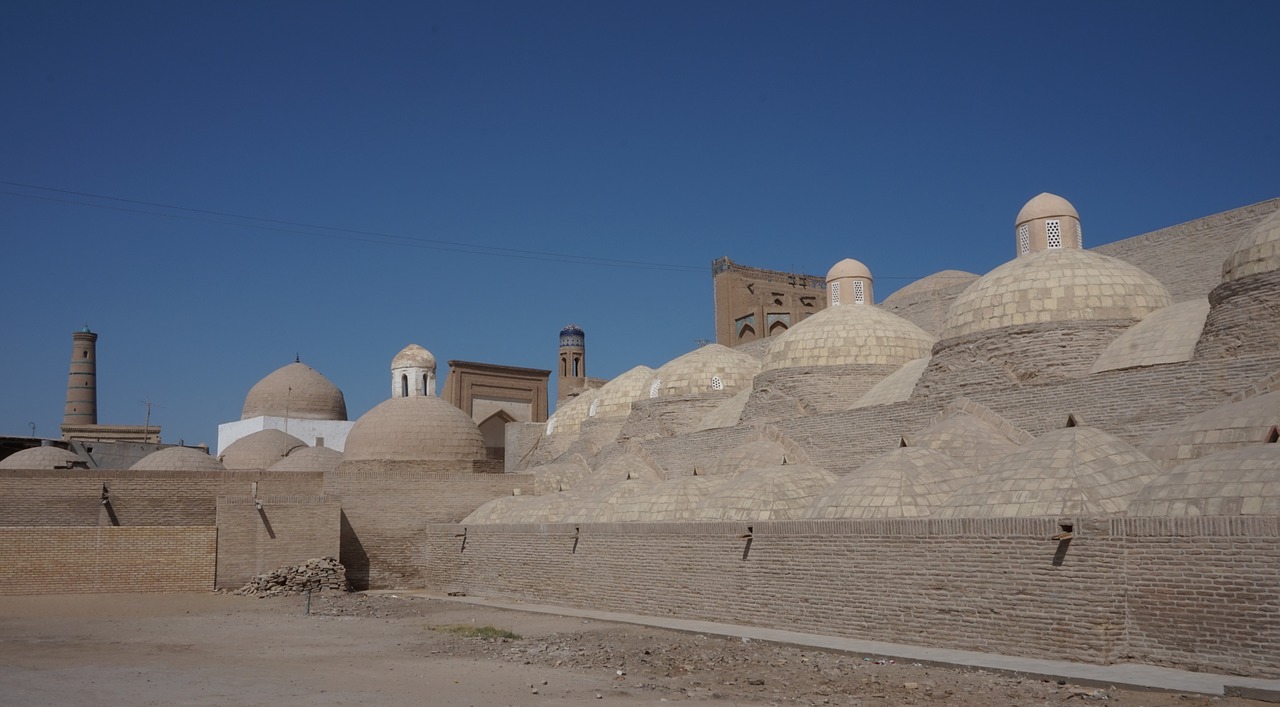 uzbekistan  khiva  jiva free photo