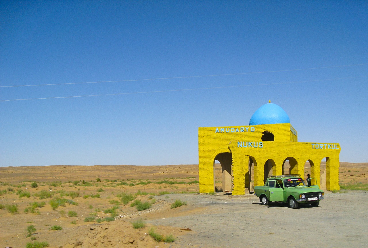 uzbekistan nukus desert kyzylkum free photo