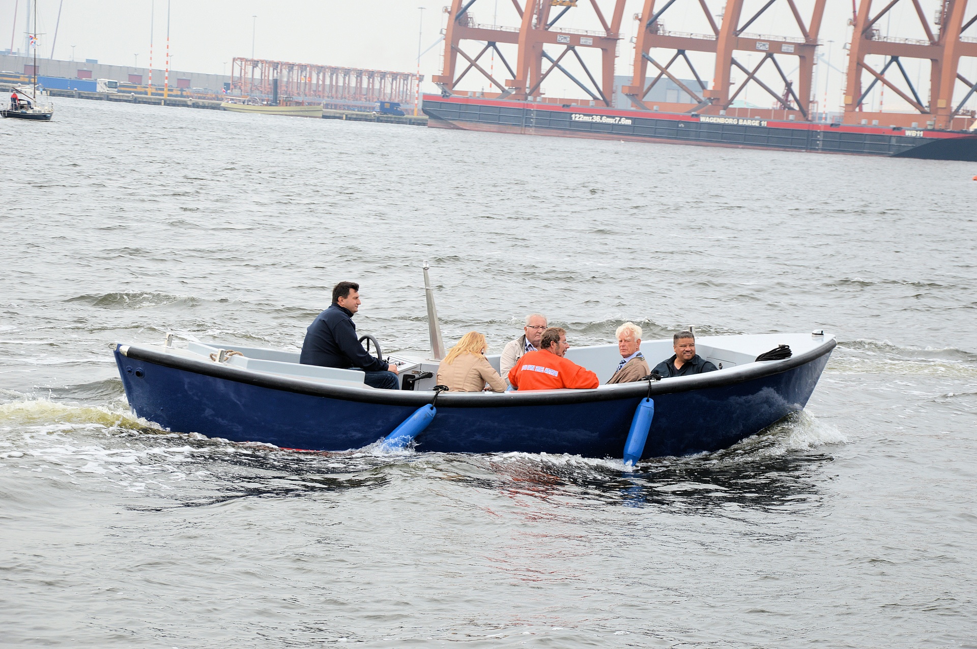 sloop boat speedboat free photo