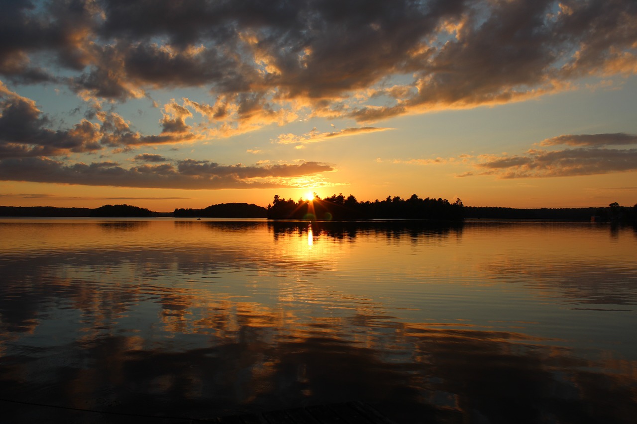 vacation night lake free photo