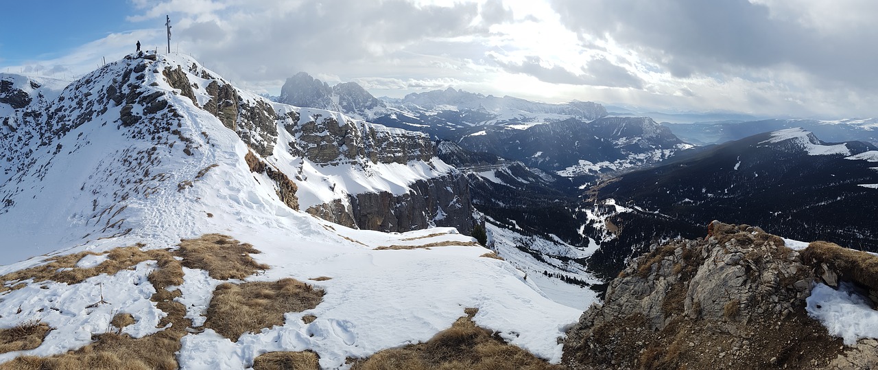 val gardena winter outdoor free photo